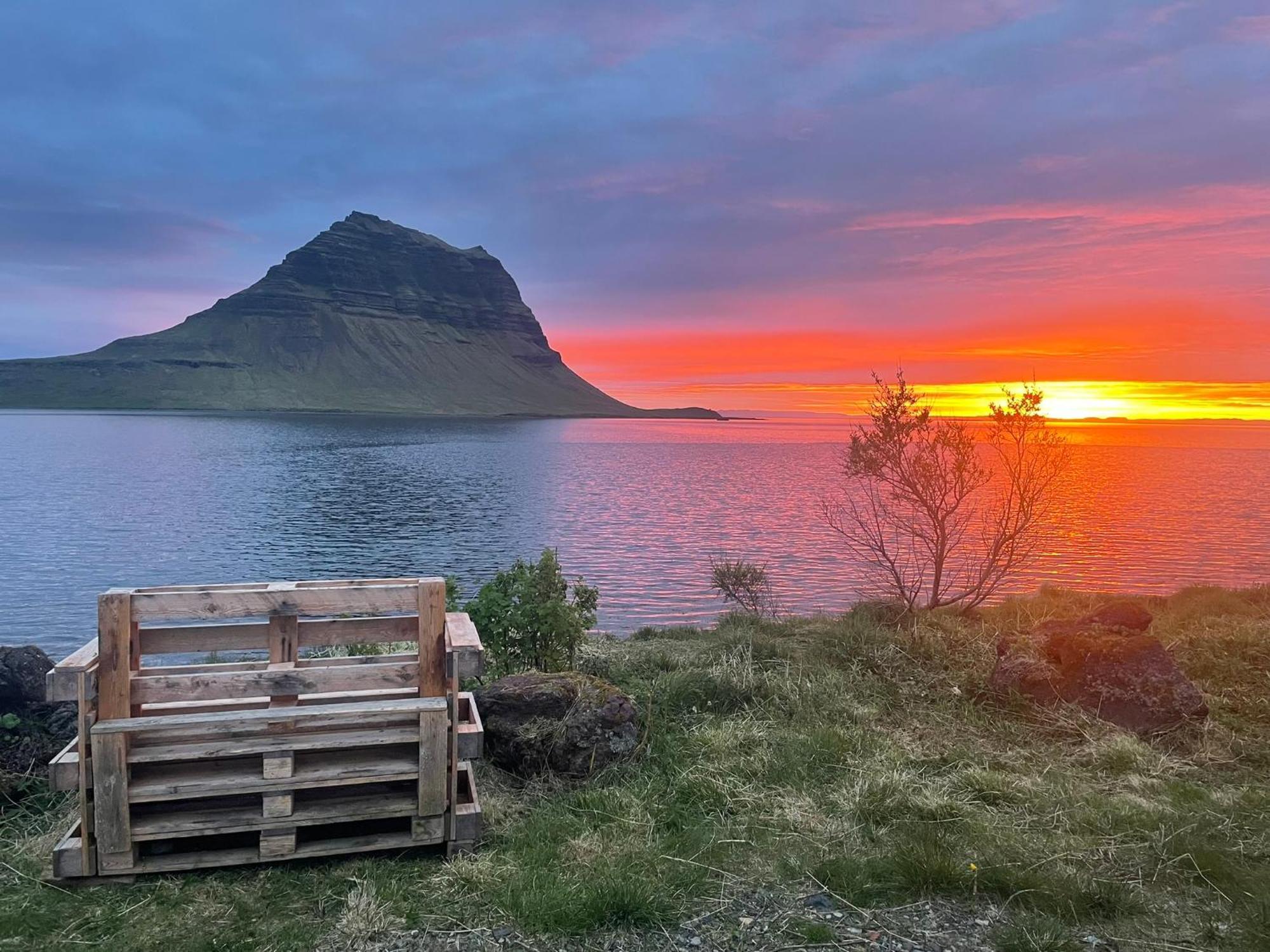 Kirkjufell Basement Apartment Grundarfjordur Exterior photo