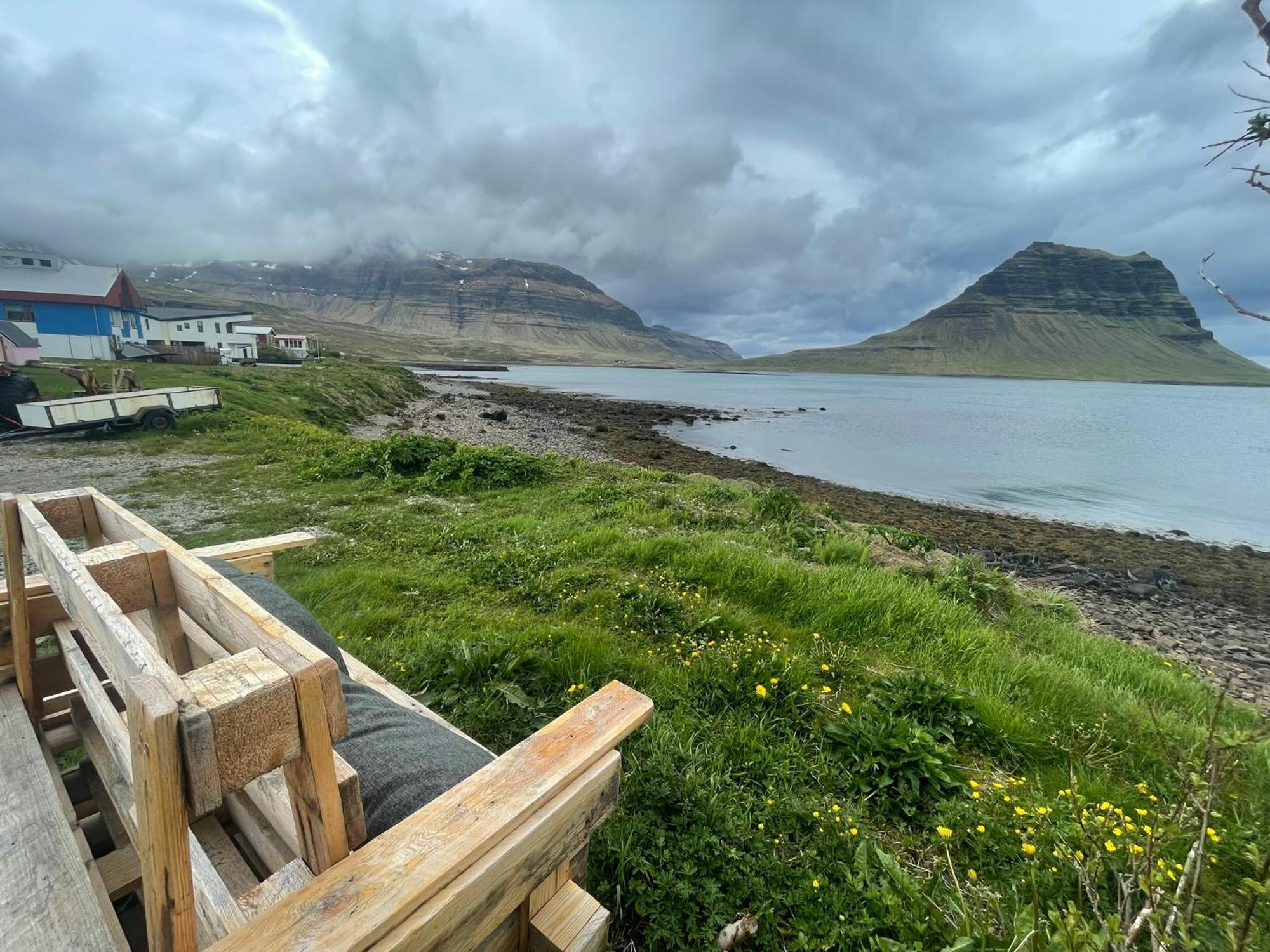 Kirkjufell Basement Apartment Grundarfjordur Exterior photo